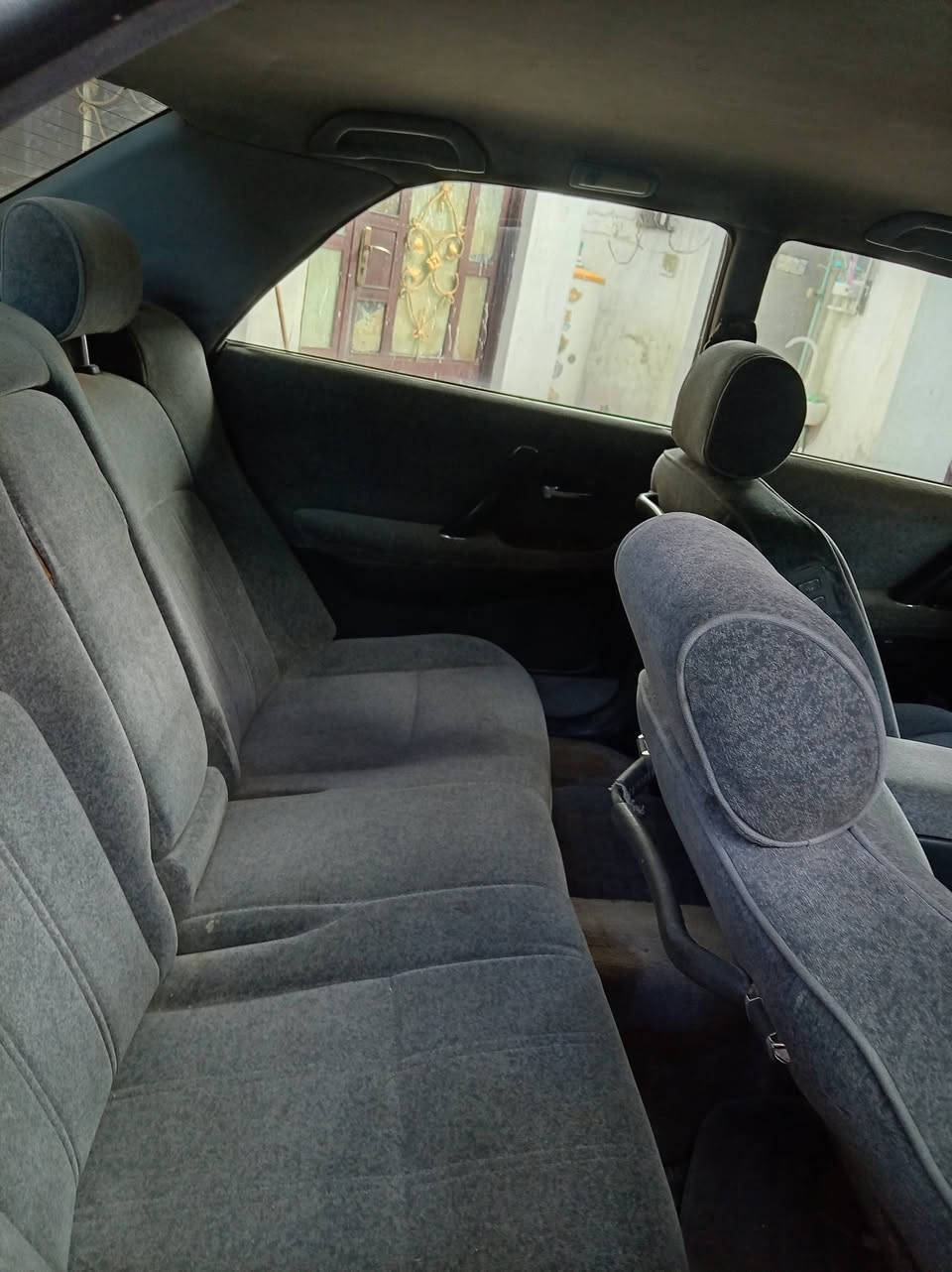 راس الثور للبيع سياره جاهزه موديل 2000رقم انبار سنويه  2027سعر 70وبيها مجال قليل تفاصيل اكثراتصال***********
