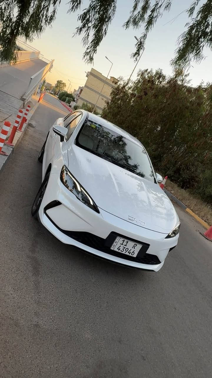 السلام عليكم 
للبيع فقط 
Byd سيل 5 
2025 
ماشيه ١٥ 
بيها بارد جزء  بسيط من الباب الخلفي وجزء من الجاملغ الخلفي 
مكانها بغداد حي القادسية 
السعر ١٨٫٦٠٠٫٠٠٠  وبيها مجال بسيط 
***********
