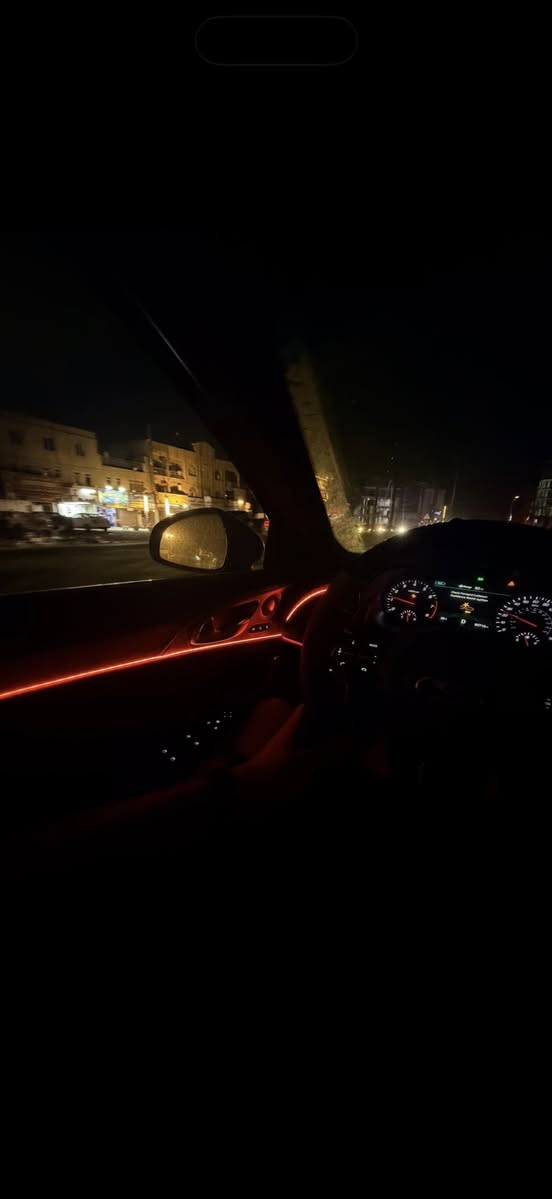 🔥 للبيع — ستنكر GT1 موديل 2020 🔥�فخامه + قوه + هيبه بطله بالطريق 🚘✨
إذا تدور على سياره رياضيه تلفت النظر وتجمع بين الأداء العالي والفخامه، هاي فرصتك 👌
▪️ GT1 فل مواصفات�▪️ محرك 6 سلندر Twin Turbo عزم خرافي 🔥�▪️ اوتوماتيك مع بدلات سرعه�▪️ ماشيه 82 ألف ميل�▪️ لون سمنتي مميز ونادر يخبل بالطبيعه 🤍�▪️ داخلية جلد فخمه جداً�▪️ شاشه كبيره + كامره + حساسات�▪️ بصمه وتشغيل ذكي�▪️ تبريد وتسخين مقاعد�▪️ رادار + مثبت سرعه�▪️ فتحه سقف بانوراما�▪️ انوار LED رياضيه�▪️ نظام صوت ممتاز
‎الإضافات:�✅ ستيرن سبورت حرف D�✅ إناره داخليه مرتبه وفخمه�✅ لحيه أماميه رياضيه تعطي شكل وهيبه
‎السياره مرتبه جداً واستعمال نظيف، والدفعه والأداء شي خرافي بالطريق 😮‍💨🔥
ملاحظه للمصداقيه:�بيها ضربه خفيفه بنفس مكان الحادث وارد وتم  

جاهزه للفحص من الصدام للصدام وما تحتاج أي صرف ✅
كفاله كير ومحرك وايرباك 
سعر تواصل على رقم ***********
