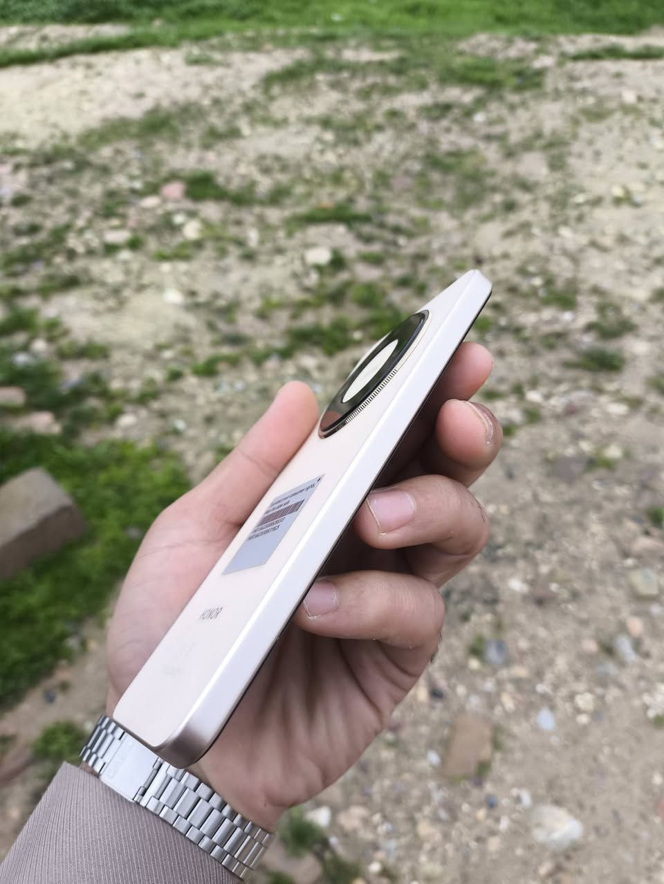 #انتباه! جهاز هنر  X9dمع ملحقاته (شاحن +كارتون)الجهاز جديد شرط فول نضافه
السعر 360بي مجال بسيط 
التواصل عبر الرقم التالي   ***********
واتساب نفس الرقم 
العنوان الموصل جانب ايسر
