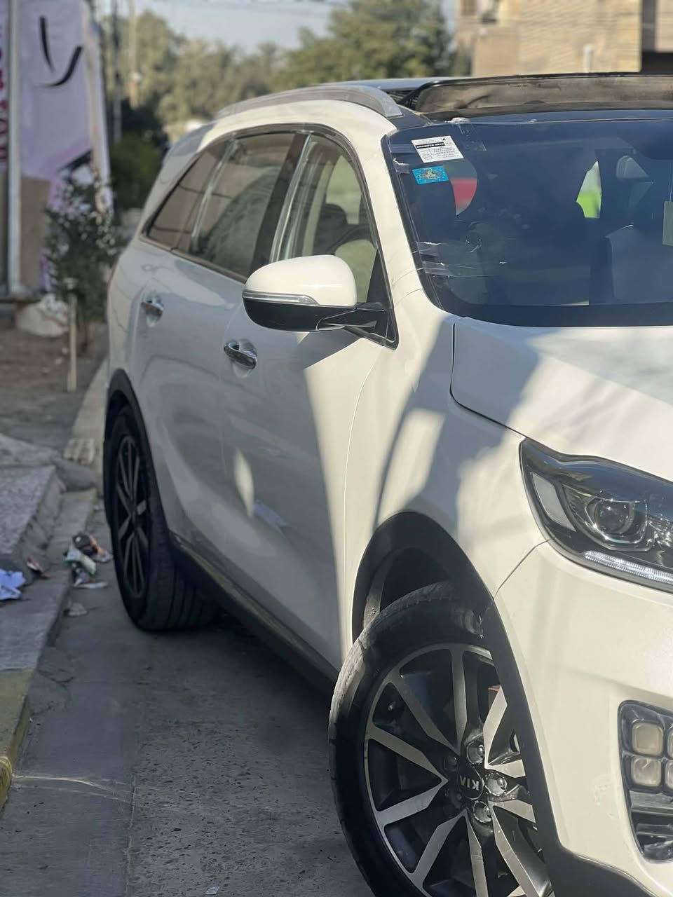 سلام عليكم سورتنو 2018 سياره رقم بغداد بسمي ثاني يوم تحويل سياره خليجي فول موصقات 1/1 بيهه اربع قطع صبغ مكينه و كير تبريد حداديه مكفولات تخم تاير جديد صندوك كهرباء سعر 180 بيهه مجال حك جيه عنوان بغداد زعفرانيه رقم ***********
