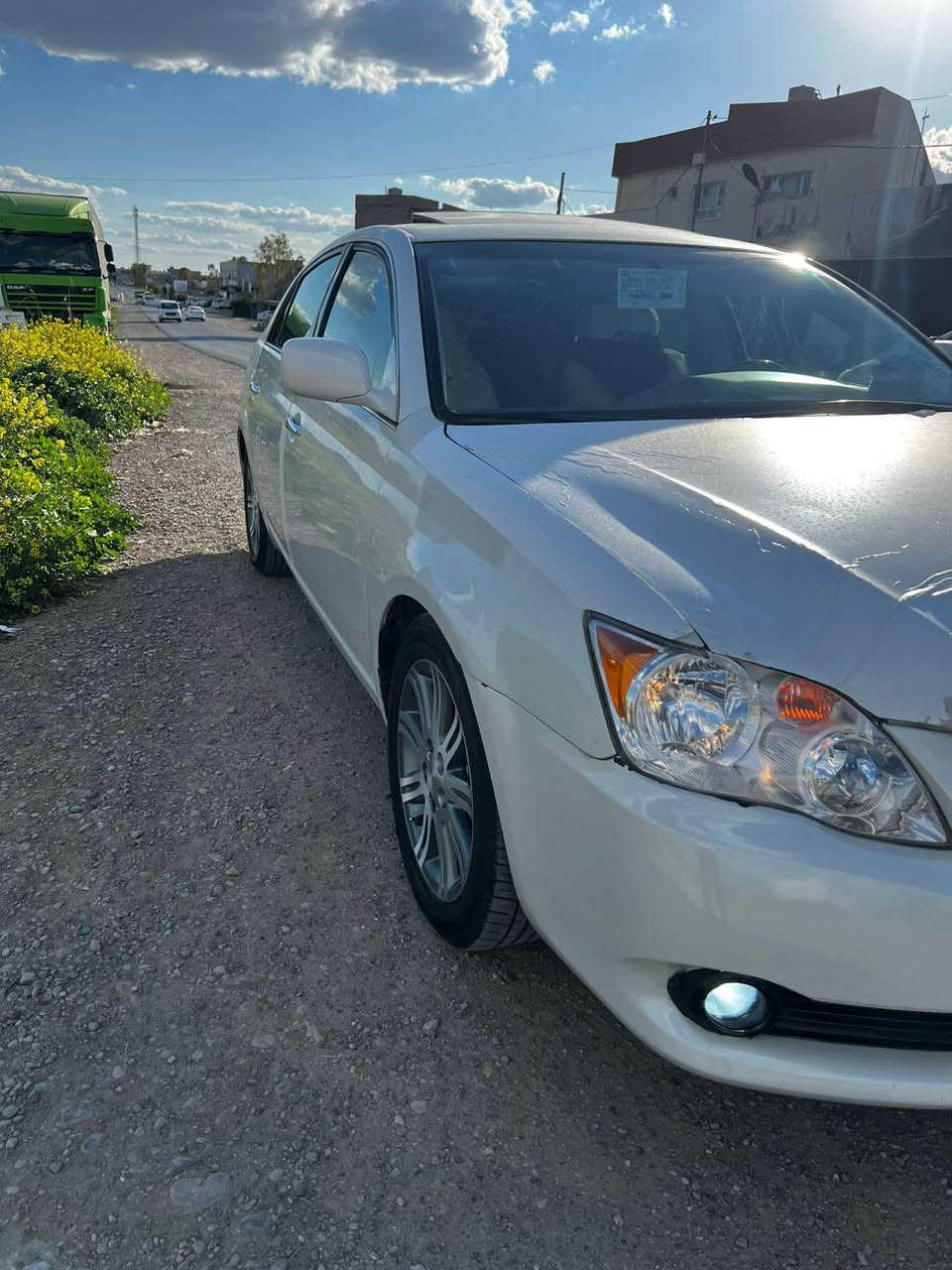 تۆیۆتا ئەڤەلۆن مۆدیل 2009 سەیارەکە حیزام سبوغه بێ لێدران پێش و پشتی کەپسە رەقەم و سەنەوی نوێیە تاوەکو 2030 بەناوی خۆمانە سەیارەکە سلایدە ناوزەردە پەردەیە سعری 118$ مجالێکی کەم  *********** أربيل, العراق
