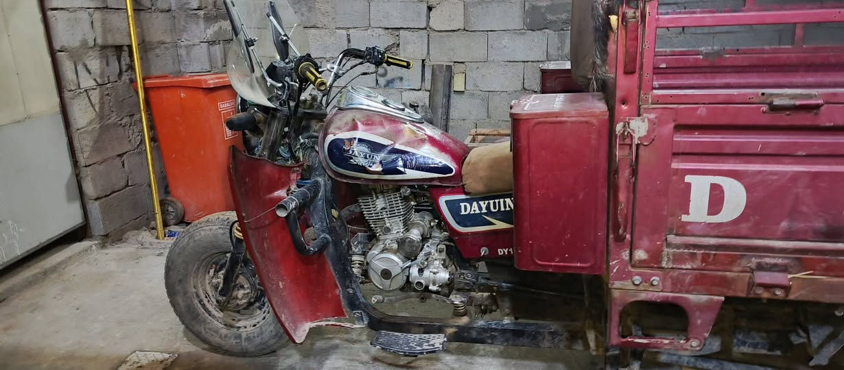 السلام عليكم  ستوته داي وان للبيع 2015 اوراق اصولي لسعر 750 و بيه مجال حك جيه مكان عزيزيه 
*********** اتصال
