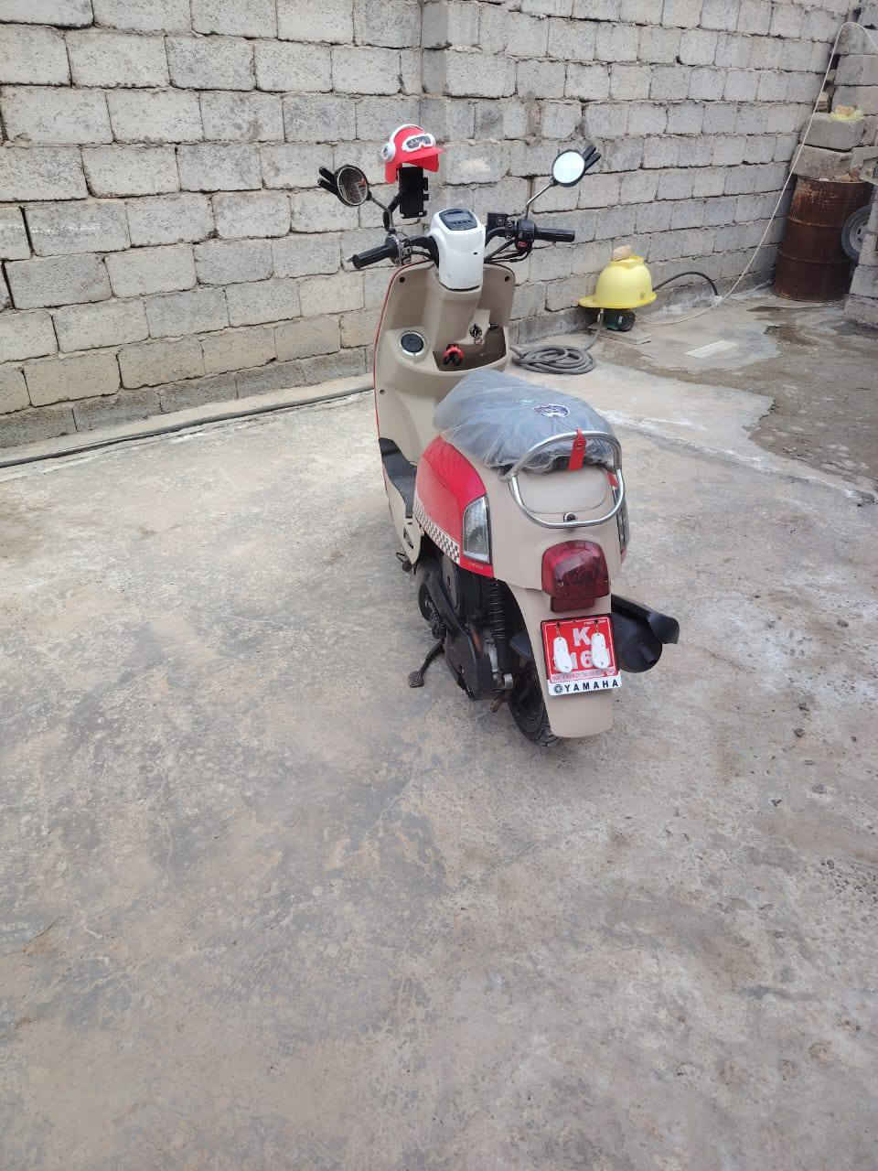 سلام عليكم
بوليس نوزل للبيع دراجه مكفوله 
مكاني بغداد جسر المثنى قرب جزيره السياحيه
السعر 750 وبيه مجال  *********** بي واتساب
