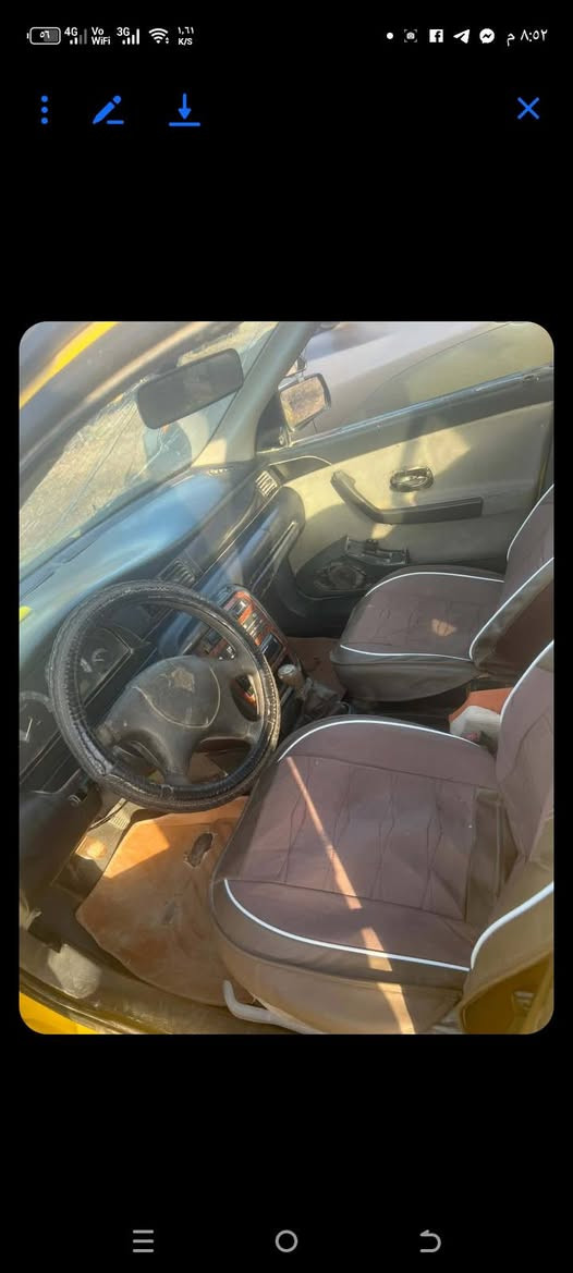 سياره جاهزه موديل ٢٠٠٩رعيها بل مسيب يطلب ٢ ورقه واني اريدها ب١٣ معليه لا بهيه ولا غرامت الي يشتري هو يدفع راعيها صافي ١٣ ورقه الي***********
