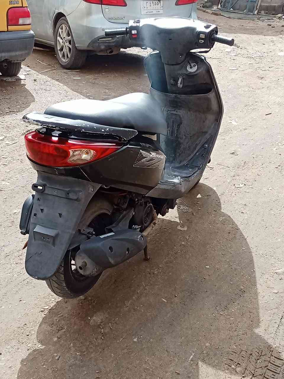 السلام عليكم شباب دراجة ابريز فحل مكفولة كفالة عامة كلهه ابلادية وكلهة شغالة كابريتر  سلف ابلاديات كفرات كلهه ختم وية المكينة وكهربايات كلهن شغالات شلعة ومعدل ونعومة تأكل الكاع اكل جديدة بمعنة الكلمة صارلهة 21 يوم من امنزلهة رمبة وصلهة والمنفيس لاصليات موجودات العنوان بغداد باب المعضم ولا ستفسار ***********
