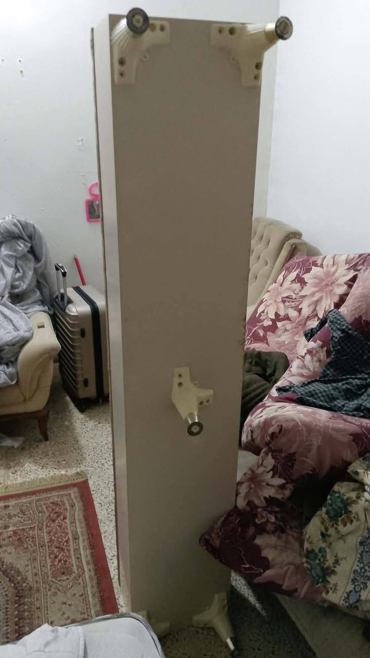 السلام عليكم ،اغراض بيت للبيع
غسالة 100
 ثلاجة 350
غرفه نوم350
براد 50
طابعة75
اسفنج طبي 50 نفرين
المكان عويريج

***********
