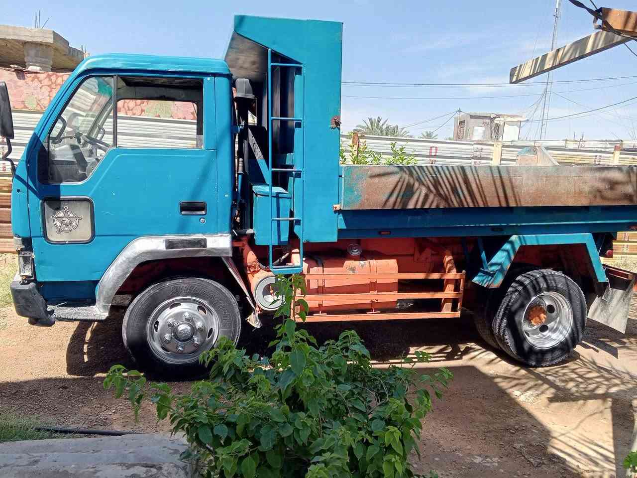 السلام عليكم فوزه لللبيع رقم بغداد مكاني بغداد 6 سلندر جاهزة ب اسمي
رقم *********** ٩٥
