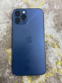 12 برو ماكس 256  تك سيم   مبدل شاشه نوعيه زينه وبطاريه مبدل نسبه 97   ...