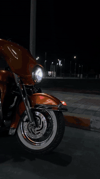 ما شاء الله
السلام عليكم اخوتي لعشاق التميز والطرب

#للبيع او المراوس بشي مميز (انديان او في تي اكس ١٨٠٠ او سوفتيل هيرتج)

HARLEY DAVIDSON ELECTRA GLIDE ULTRA  2003CLASSIC 1500cc

هارلي ديفدسون الكترا كلايد كلاسك محرك ١٥٠٠سي سي 2003 الفئة المئويه الوحيده بلعراق بفئتها 

مكفوله كفالة عامة من كلشي 
ادامة كامله عليه 
فيت بم جديد اصلي 
مواصفات هواي بيه 
مكان الدراجة كربلاء
***********
