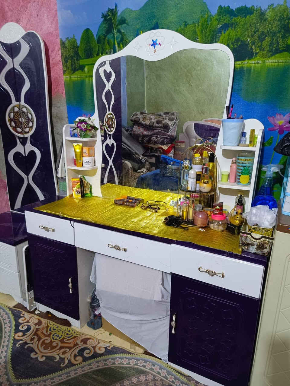 غرفه للبيع السعر 500 المكان بحي الاصدقاء(***********
