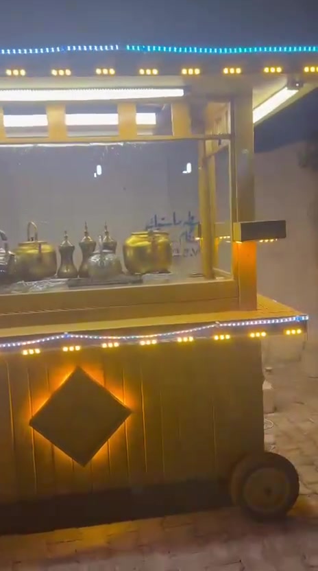 سلام وعليكم شباب عربانه قهوه كامل هيه وقراضه للبيع سعر1.550 وبيه مجال كامله بس تفتحه رقم تواصل***********
