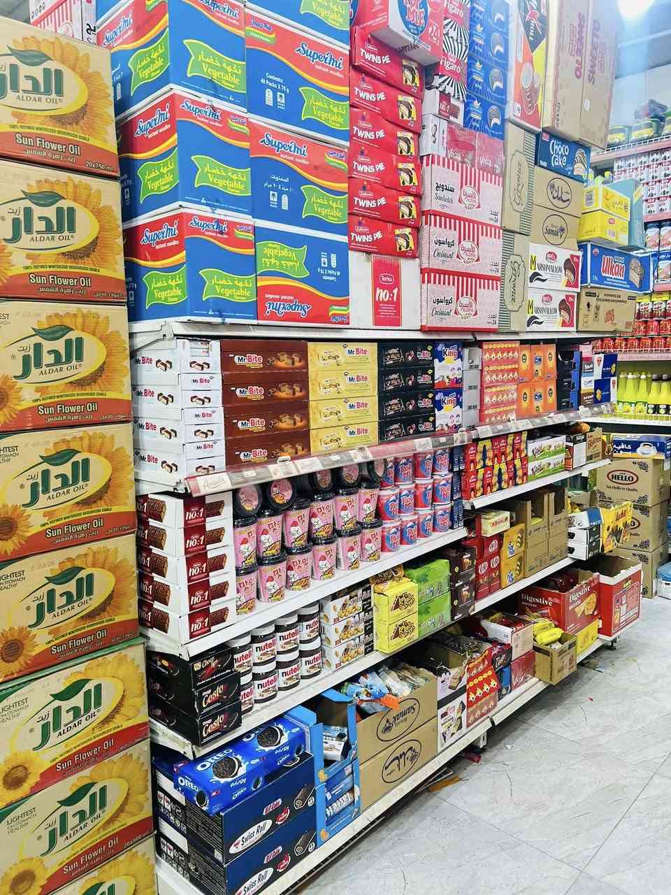 “أسواق حجي حسن… 
عالم متكامل يجمع كل ما يحتاجه الناس تحت سقف واحد. تنوع، جودة، وخدمة تليق بالجميع. مكان صُمم ليكون عنواناً للراحة والثقة، حيث تجد كل شيء بسهولة وأناقة.


**إذا كنت صاحب هذا الإعلان وتريد حذفه لأي سبب، رجاءا أرسل رسالة إلى الدعم الفني**