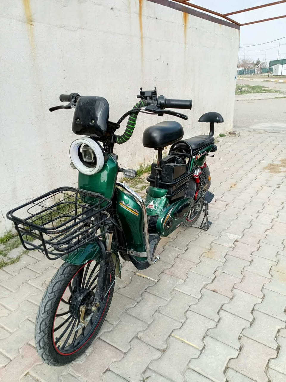 السلام عليكم بيسكل🚲 شحن للبيع موديل2025 سرعه 99💯4نمر تيرات جديد  ليت زينون كامل مكمال💯 بك ليت شقال شحنه جديد5بطريات جديد بيسكال🚲 فوللل نضافه دبالاشاره السعر، 225او بي مجال للشراي قليل  خابر او ادلل ***********مكاني كركوك
