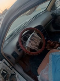 سيارة بيجو 405 للبيع موديل 2009السيارة جاهزه بيه فقط البنيد طاير عالقم...