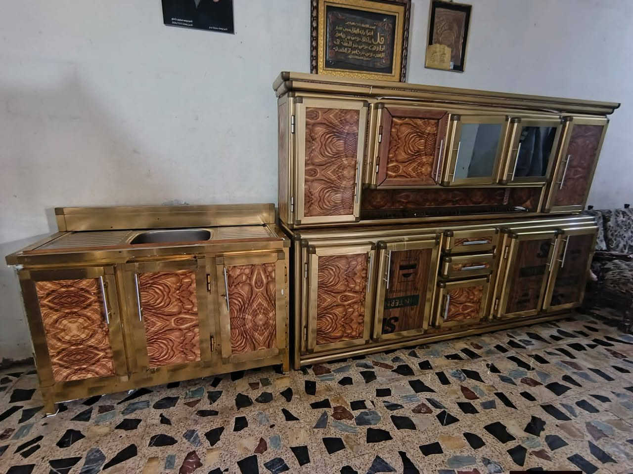 ثلاجة مجمده نفس الوقت نضيفه كلش بابين سعر 280كاونتر ثلاث قطع نضيف كلش تسكام ثكيله سعر 325طباخ كرياز نضيف كلش سعر 200ثلاجه مجمده نفس الوقت نضيفه كلش لون حمر سعر 280ول سعر بيه مجال لمكان بغداد يوجد توصيل لفحص مام لمندوب بس توصيل داخل بغداد


**إذا كنت صاحب هذا الإعلان وتريد حذفه لأي سبب، رجاءا أرسل رسالة إلى الدعم الفني**