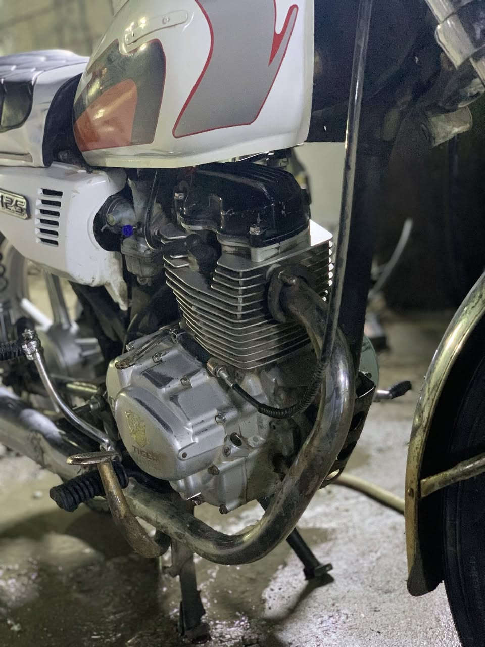 سلام عليكم دراجه مال شغل الدراجه مديل 21 الدراجه خير من الله السعر 500 وبيها مجال الرقم*********** التواصل وتساب
