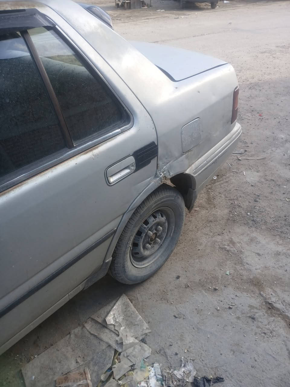 هونداي اكسل للبيع موديل 94 سنويه جديده وهزه جديده وبسمي صدرجديد تخم تايرجديد تبريد شغال السعر28مكان بغداد الامين رقم التليفون ***********
