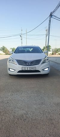 ازيرا • ٢٠١٥ • ٣٠٠٠ ٦ سلندر