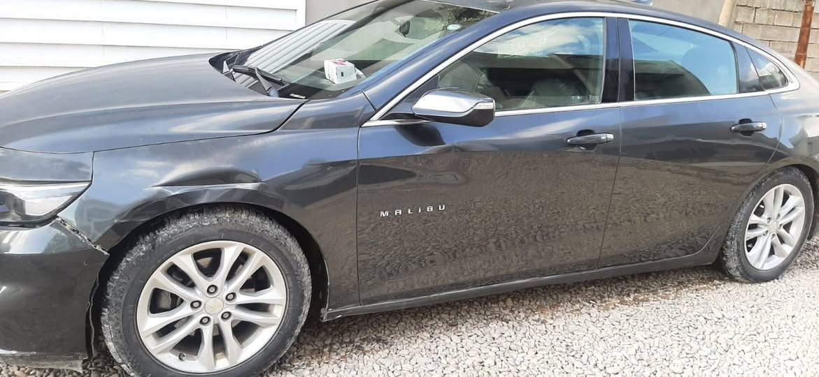 السلام عليكم ماليبو ٢٠١٦ شاشة تحكم ستيرن كرسي كهربائي تبريد محرك وكير مكفول بيها قطعتين تبديل سعرها ٩٠ وبيها مجال مكاني كركوك ***********
