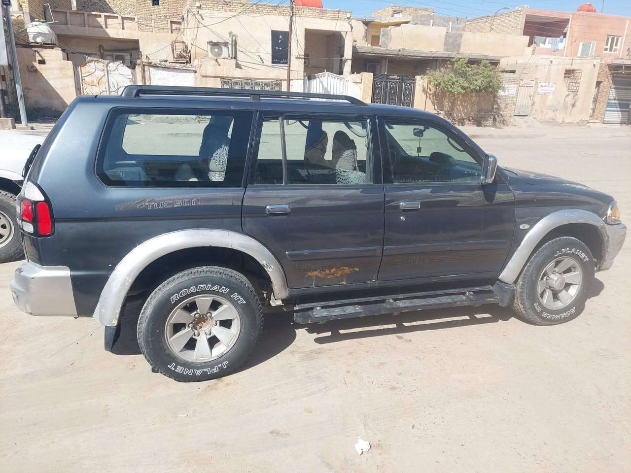 ميتسوبيشي ناتيفيا ٢٠٠٦ رقم ميسان بأسمي تحويل ثاني يوم كلشي بيها بلادي كفاله من الضربه بيها صبغ فقط بنيد سعرها ٦٥ وبيها ملاحظه بالاتصال اوضحها ***********
