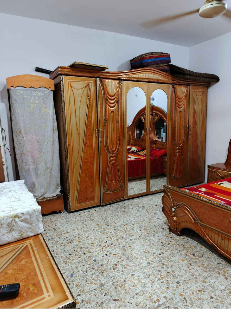 السلام عليكم
غرفه اخشاب صاج كويتي ثقيل السعر٦٥٠
تواصل واتساب *********** 
نضيفه العنوان بابل بحريه قرب مخازن مرجان فرع الصوره
