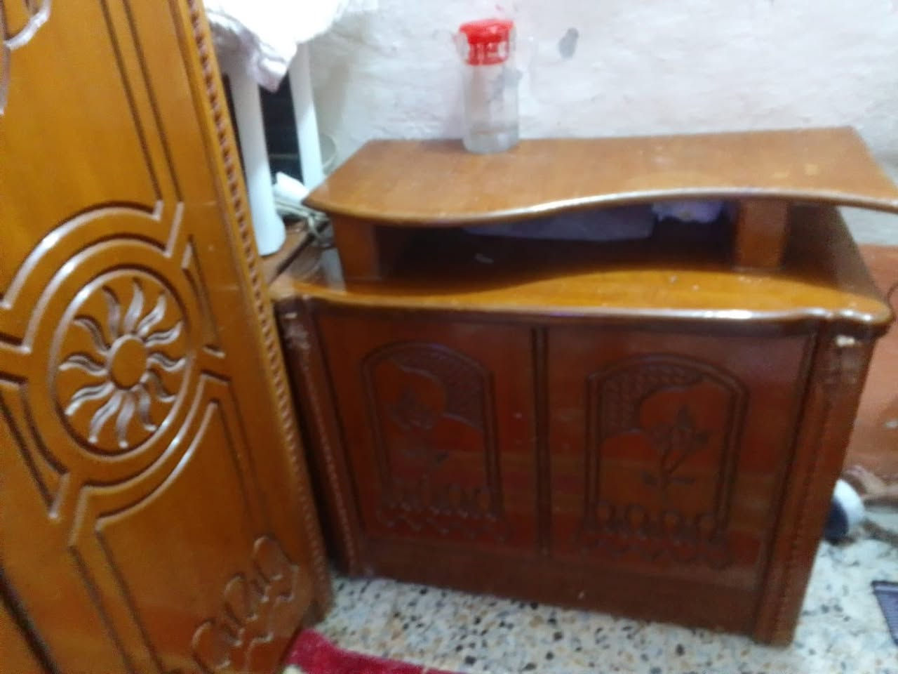 غرفة اخشاب البيع السعر مناسب كلشش *********** اتصل ع هاذ رقم
