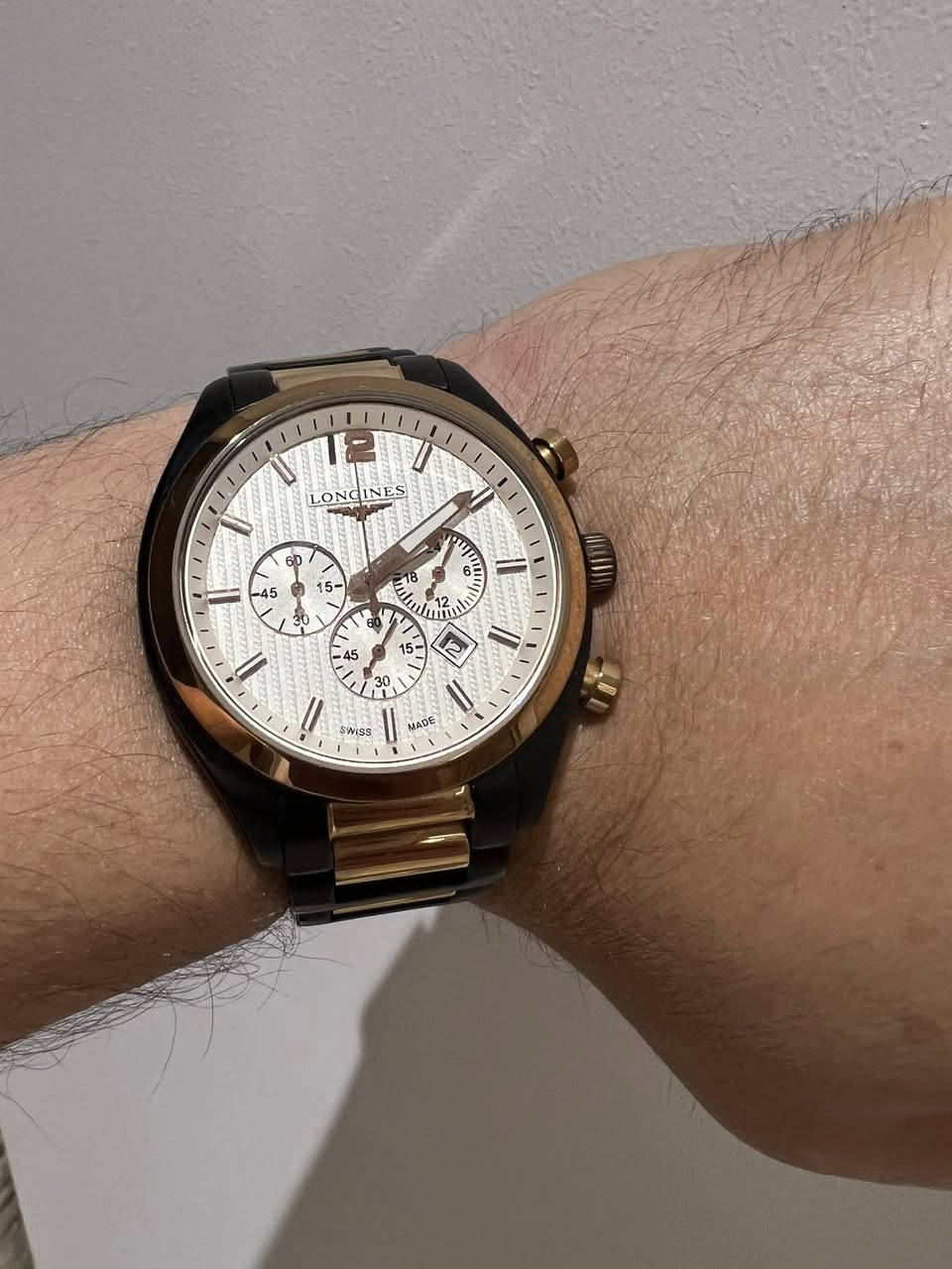 ساعه لونجين بطاريه مستخدمه بدون علبه ب85 الف دينار عراقي للتواصل *********** واتساب
