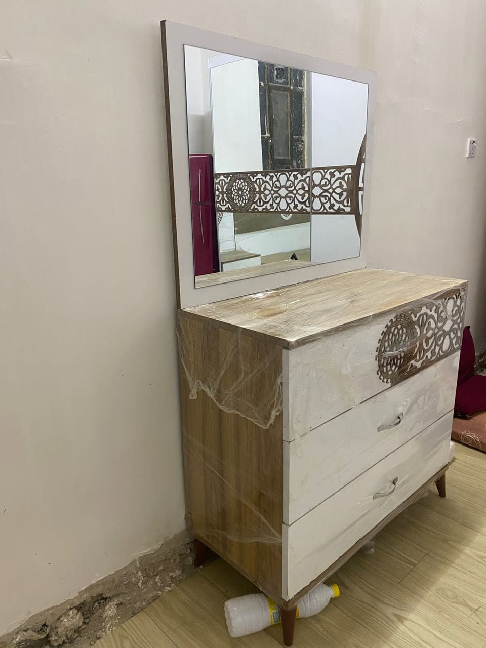 غرفه للبيع تركيه خمس قطع مامستخدمه ابد جديده سعرها ٣٠٠وبيها مجال


**إذا كنت صاحب هذا الإعلان وتريد حذفه لأي سبب، رجاءا أرسل رسالة إلى الدعم الفني**
