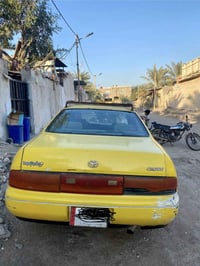 السلام وعليكم سياره بطه تويوتاكراون للبيع السياره مامكصوصه مديل 2000ال...