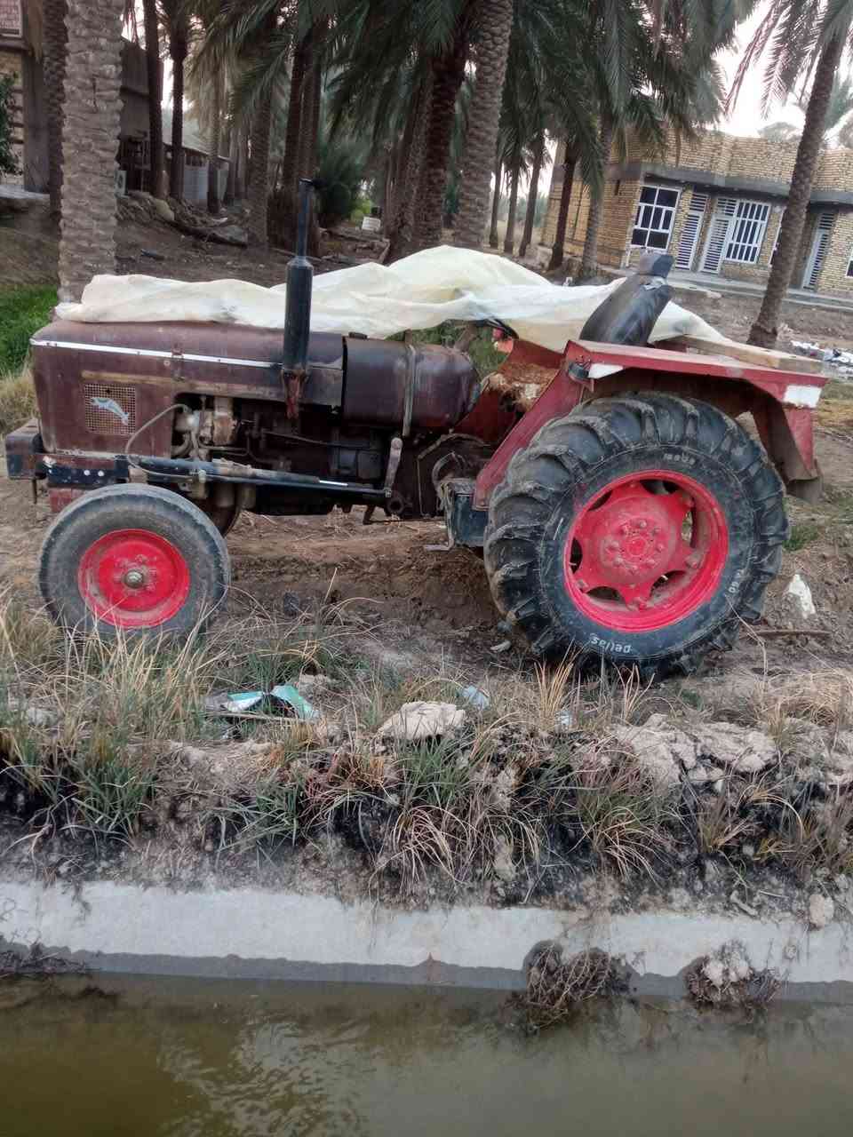 السلام عليكم 
عنتر مديل 84
جاهزه من كل النواحي 
كهربائيات 
سلف 
بور
جهاز كلشي شغال 
سنويه ارقام كله موجود
مكاني بابل ابو غرق 
***********
اليريد يعرف تفاصيل اكثر يتصل
