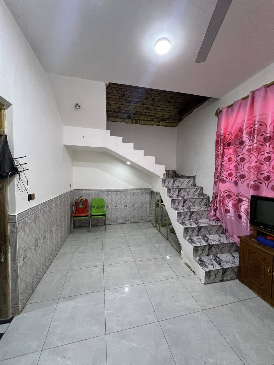 يـالـله الـلـهم صـلي على محمد والـ مـحمـد 

يـتوفر بيـت زراعـي المـساحه 100 مـترر بـناء حـديـث 2024.-☠️

بـناء طـابـوك صـب كـونكريـت مـسلح ربـاط صـب كونكريت مسلح  

الـبيـت يـتكون مـن غـرفه يـتكون مـن سـتقبال يـتكون مـطبخ مـنور 

درج صـحيات داخـلي وصـحيات خـارجـي مـتعوبين عـلي الـبيت 

شـارع 10 مــتر مـجاري ثـقيل خـفيف كـهرباء حـكوميه تبـلط 40متر

الـموقع الناصـريه سـدينـاويه يم زنـوبيه قـريب عـلى شـارع العام 
_______________________________
عندك بيت للبيع او #للايجار دزلي تفاصيله وسعره ع الخاص بيع وإيجارات سريعه ان شاء الله والتسهيل من الله / تفضلوا خاص اوالاتصال على الرقم التالي 
__________***********___________
وسنكون في خدمتكم غايتنا رضاكم والمصداقية في العمل شعارنا
