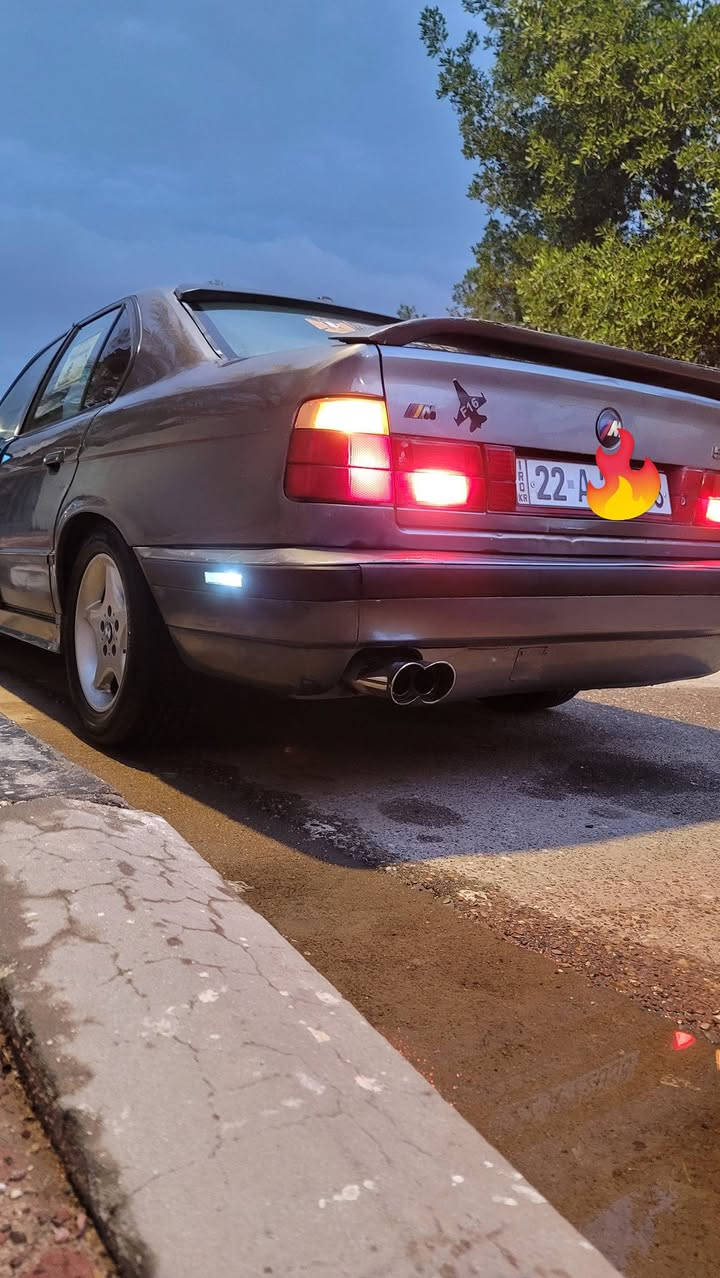 BMW525 مسكر عدل كير عادي  مكان السياره البصره الجنينه للبيع او المراوس حسب القناعه سياره نضيفه وجاهزه تبريد ثلج كهربائيات شغاله قماره وتكم وستيرن مدوشمات كنتاره ارضيه جلد دمام بلصندوك  السعر 48 بيه مجال بسيط رقمه اربيل للتواصل اتصال او واتس اب ***********
