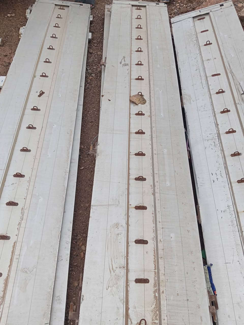 سلام عليكم البيع جناب 60 العنوان ديالئ كنعان ***********
