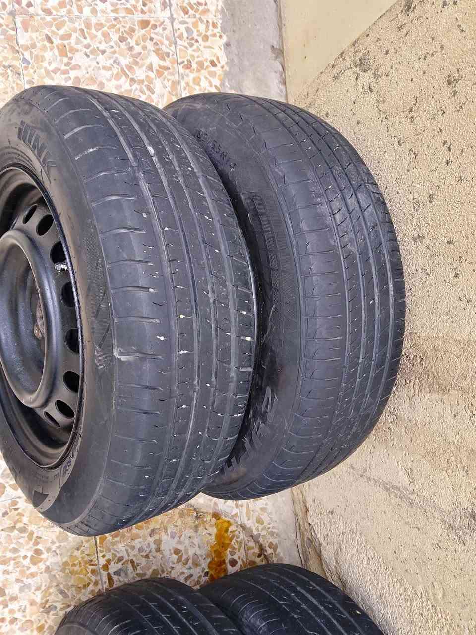 تايات حجم 14 للبيع مكاني موصل السعر 120 أو بي مجال اتصال على رقم ***********
