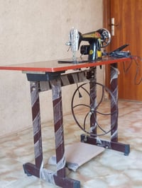 ماكنة خياطة • للبيع • ديوانية