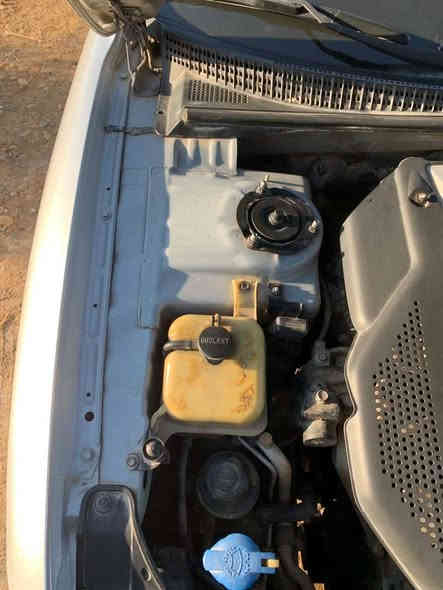 السلام عليكم.مكلف بلنشر 
ازيرا للبيع  موديل 2008    
وارد امريكي. محرك 3800 
مواصفات الامريكي معروفه يجي فول مواصفات 
مري شفط. فتحه.قماره.  برده خلفيه  كشن كهرباء.   و خزن ميموري  تحكم ستيرن كهرباء    تبريد بيانو   
السياره بيها كم قطعه صبغ.  ابيع احزام  بلا دواخل  و المحرك بي صوت رواجز 
حداديه السياره كلها جديده امامي خلفي. 
السياره بأسمي رقم بغداد تحويل ثاني يوم  
للأستفسار  ***********
***********

السعر 93 وبيها مجال  مكان السياره واسط زبيديه
