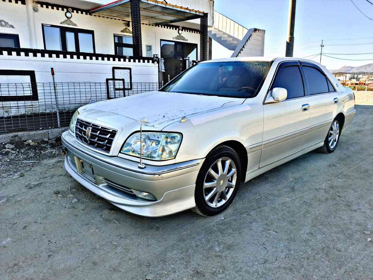 سەرتا بەناوی خوا
مەلیکە موس موس 
بۆ فرۆشتن
2003
d4بچوک
سێ دوگمە 
چوار کوشن کارەبا
پەردە
بێ چاڵ بێ شوخت 
بێ بۆیاخ 
چوار تایەو ویلی لۆکی لەسەرە 
تازە ڕۆنی گۆڕاوە 
کامل سپۆرت 
بێتەقەو ڕەقە  تەقەو دوگەڵاو بۆ ئەبڕم لەڕەسمەکان جوانترە
 گەڵاو مەجالێکی کەم‌60
ڕەسمی سۆنەرەکەشیم داناوە
هەیە بە 50 بەس لەمە نیە ئازیز گیان😜
***********
گوڵ ئەدمین🌹
