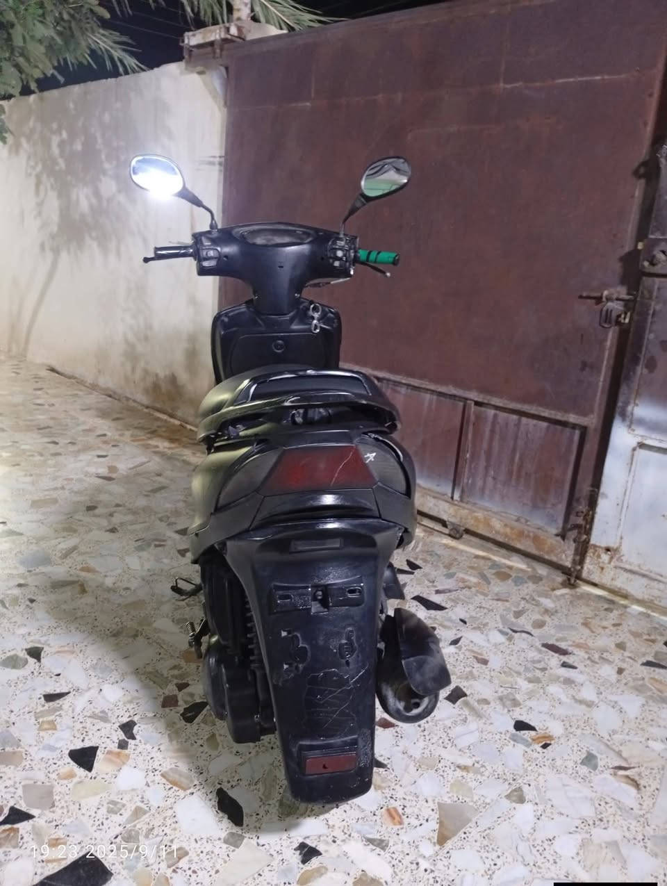 دراجه للبيع ماكس ثعلب 140 كلهة شغاله مكاني بعقوبة الرحمه لسعر 180الف او بيهة مجال رقمي ***********
