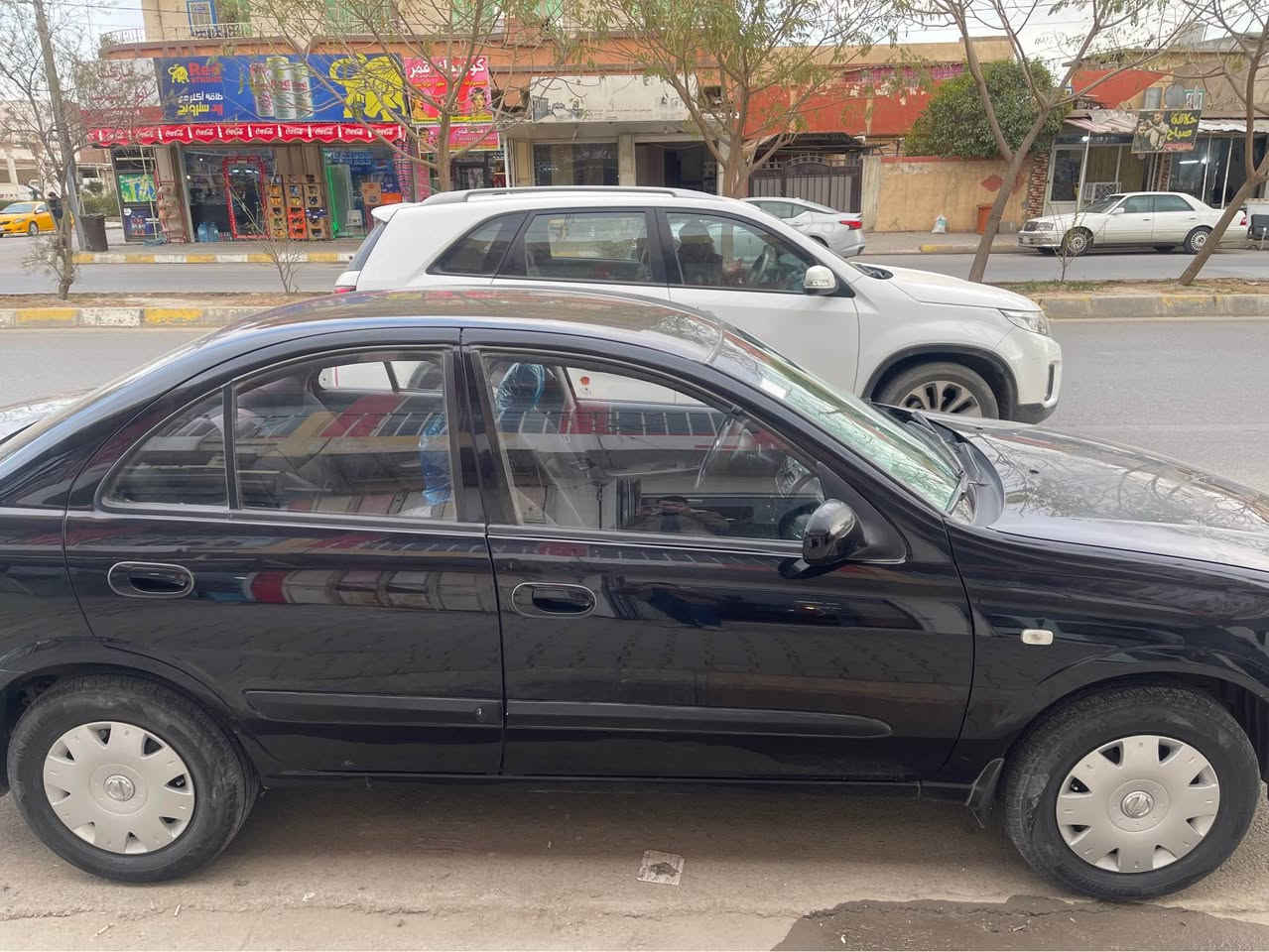 نيسان سني موديل ٢٠١١ فقط ربع بونيد صبغ بدون دواخل 
سياره جاهزه مكمله تايرات جديده صدر جديد سنويه نهايه ٢٠٢٨ 
سياره على وضع الشركه سعر ٩٥ وبي مجال بسيط 
*********** كركوك, العراق
