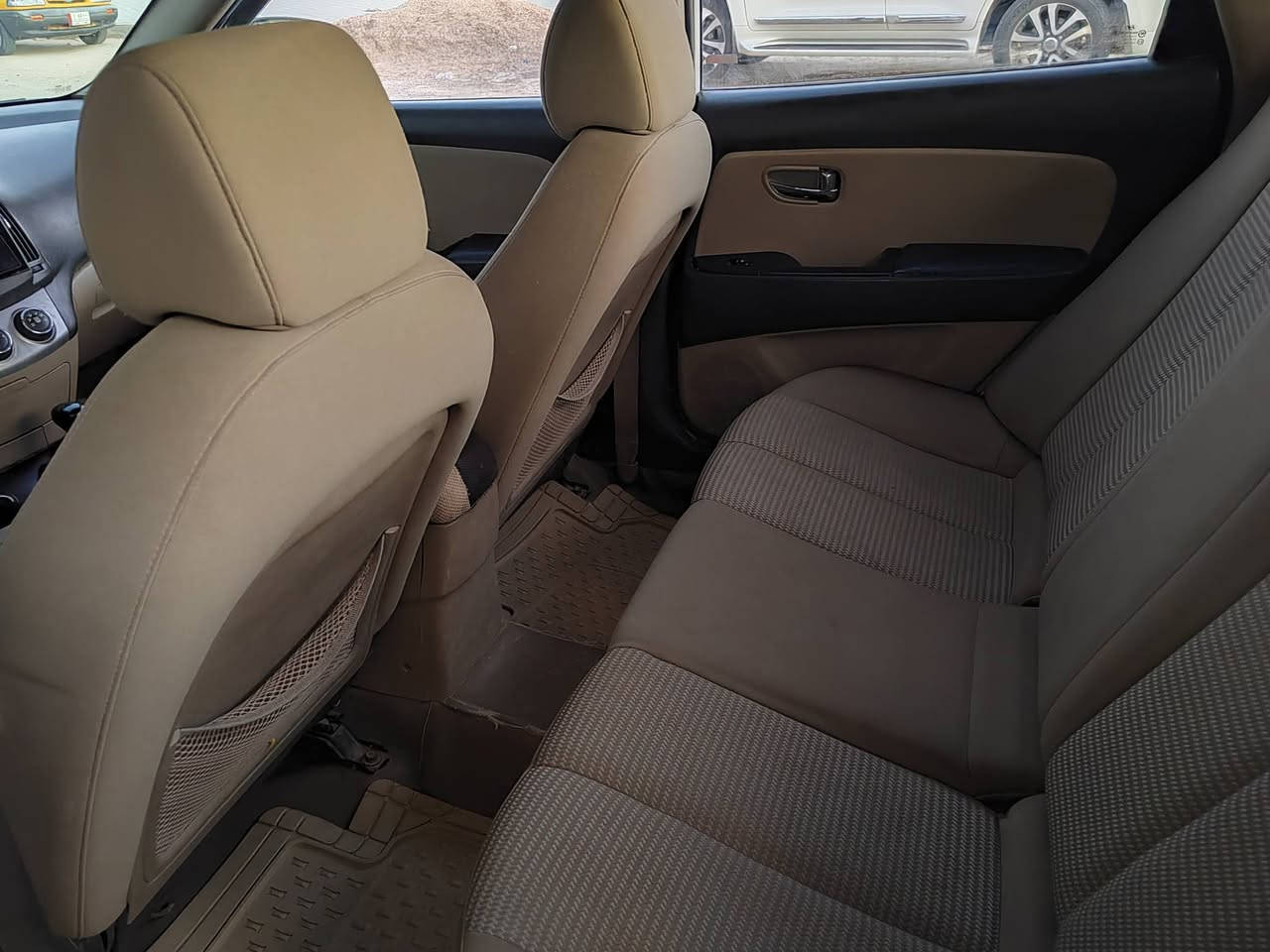 النترا 11اربيل الماني تحويل وكاله مضمونه بيها بس باب الورا جهه العبري بيه صبغ والدور مال الجاملغ سياره حلوه وجاهزه ونضيفه كلش ***********وبيها مجال 110و #لؤي الكري
