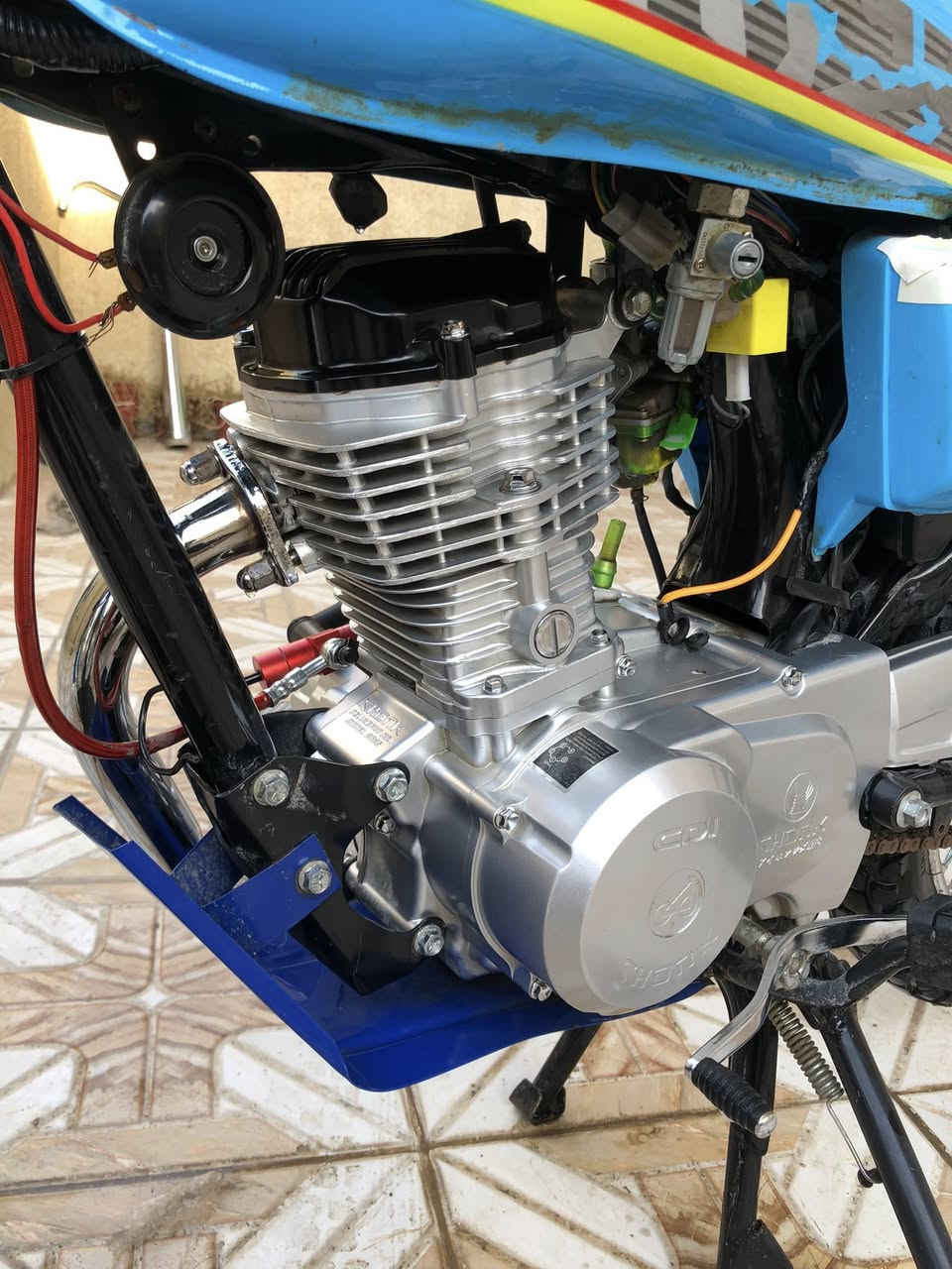 شعندك  مراوس سيفان نزل 
تايكر ٢٥ اوراق كامله 
للمراوس بسيفان ٢٤-٢٥
مكاني حله مركز


**إذا كنت صاحب هذا الإعلان وتريد حذفه لأي سبب، رجاءا أرسل رسالة إلى الدعم الفني**