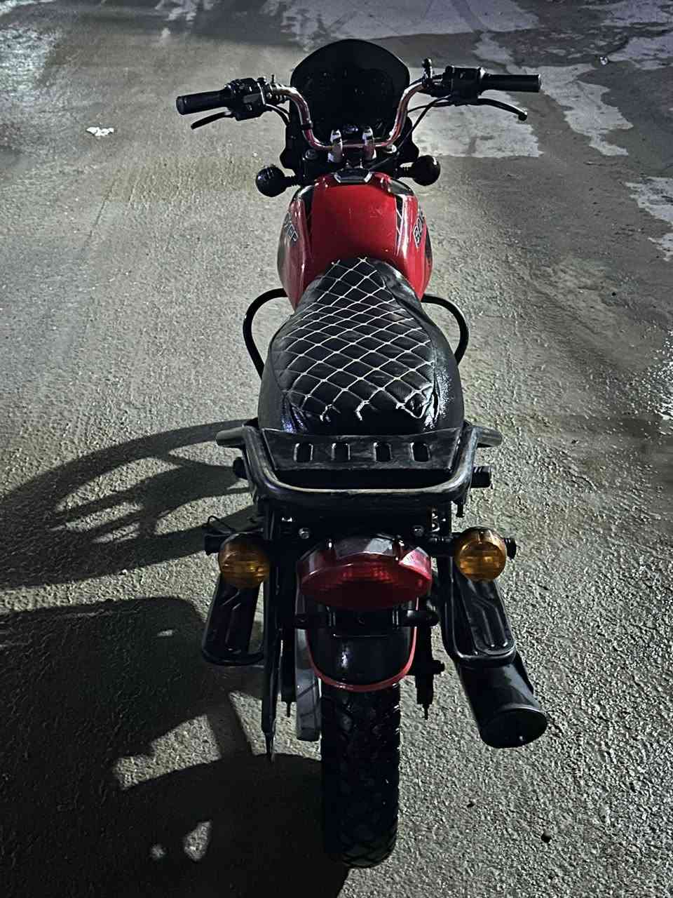 بوكسر جبلي سعرمليون٤٠٠كله شغال مكفوله ما اطول مكاني بغداد مدبنت صدر هاذ رقمي اذا تحب تستفسر ***********
