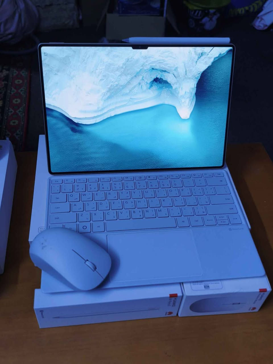 هواوي ميت باد برو 13.2 للبيع 

ذاكرة 512

كامل ملحقات قلم كيبورد وماوس وشاحنة 

مستخدم اسبوع

السعر مليون و150 قفل 

بيع فقط بدون مراوس 

عنوان ذي قار

مكلف بنشر 
 يوجد توصيل 
للحجز راسل الصفحة 
واتساب *********** بغداد, العراق
