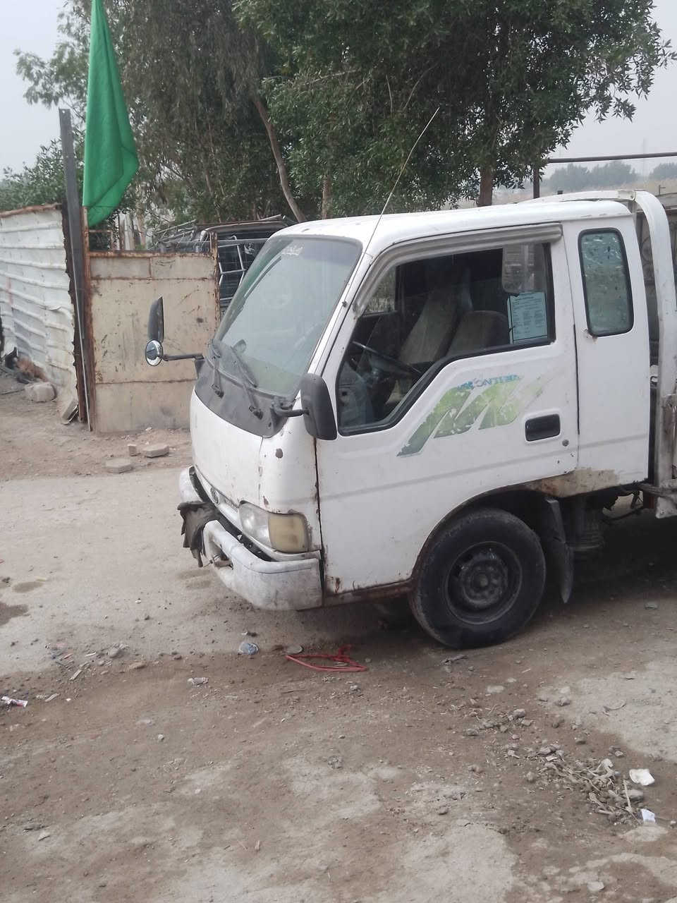 السلام عليكم قمار فنتيره للبيع سعر  350 مكان بغداد مدينه الصدر رقم الهاتف ***********
