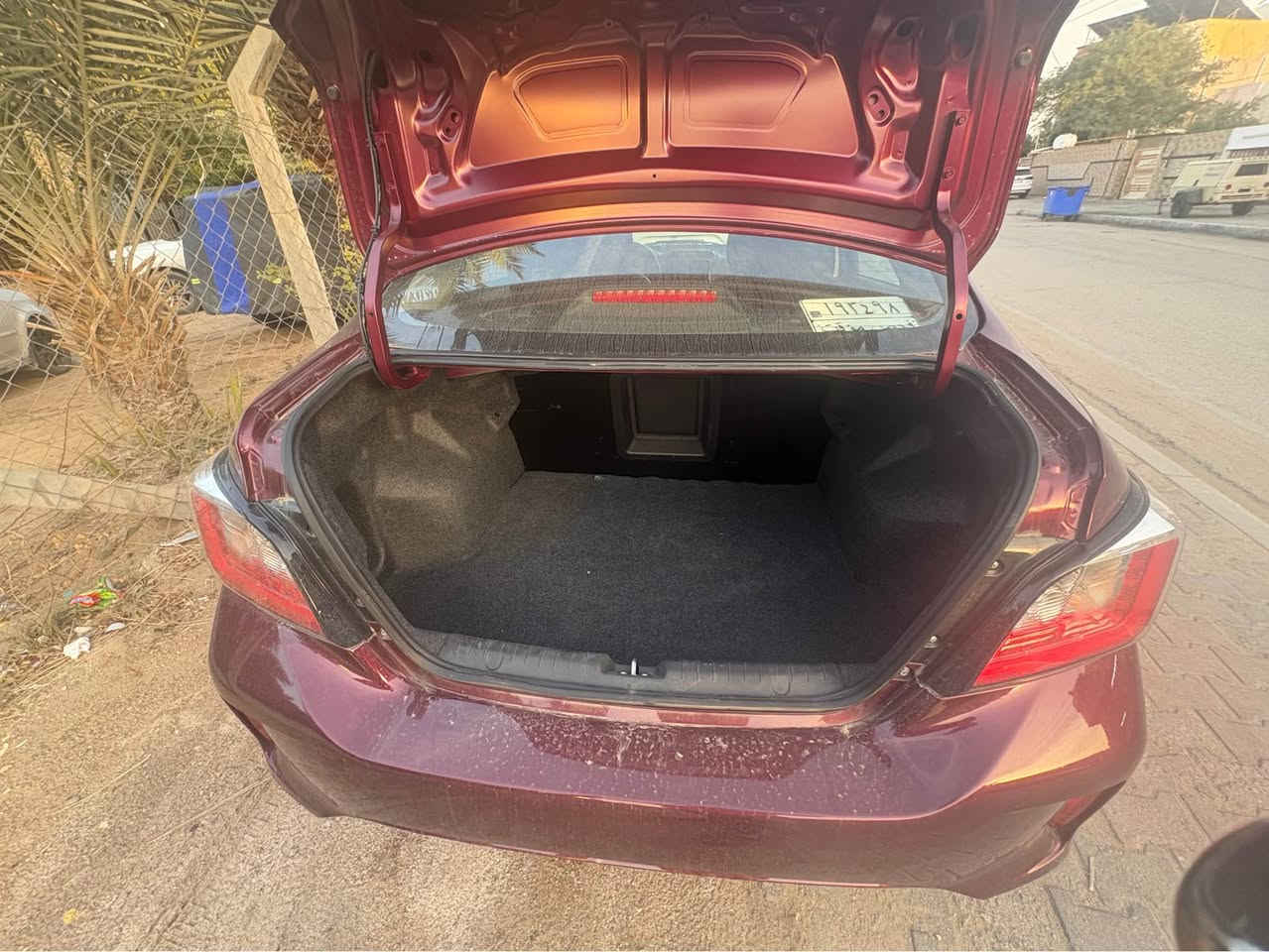 للبيع ميراج ٢٤ ماشية ١٧ الف بدو رقم بسمي سعر ١٠٠$ صور الحادث مرفقة  بيه صبغ ٣ قطع  رقم *********** كربلاء, العراق
