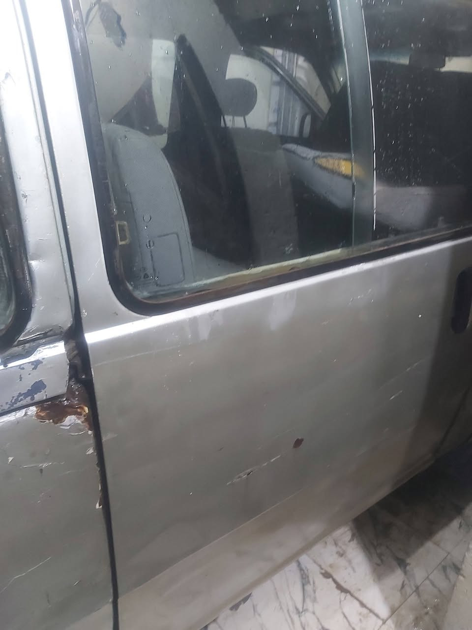 كيا بريجو رقم الماني بغداد راعيه بل بصره مصفره غرامات عليه هيئه مادري شكد مطلوبه مكينه وكير هستوه شديتهم جديد وكير محور مسكر منغولي اكسن محور مسكر شواصي نضيفات بلاديه يحتاجله رش صبغ  عنوان بصره ابي خصيب محيله سعر 26 ورقه بيه مجال حك جيه ***********
