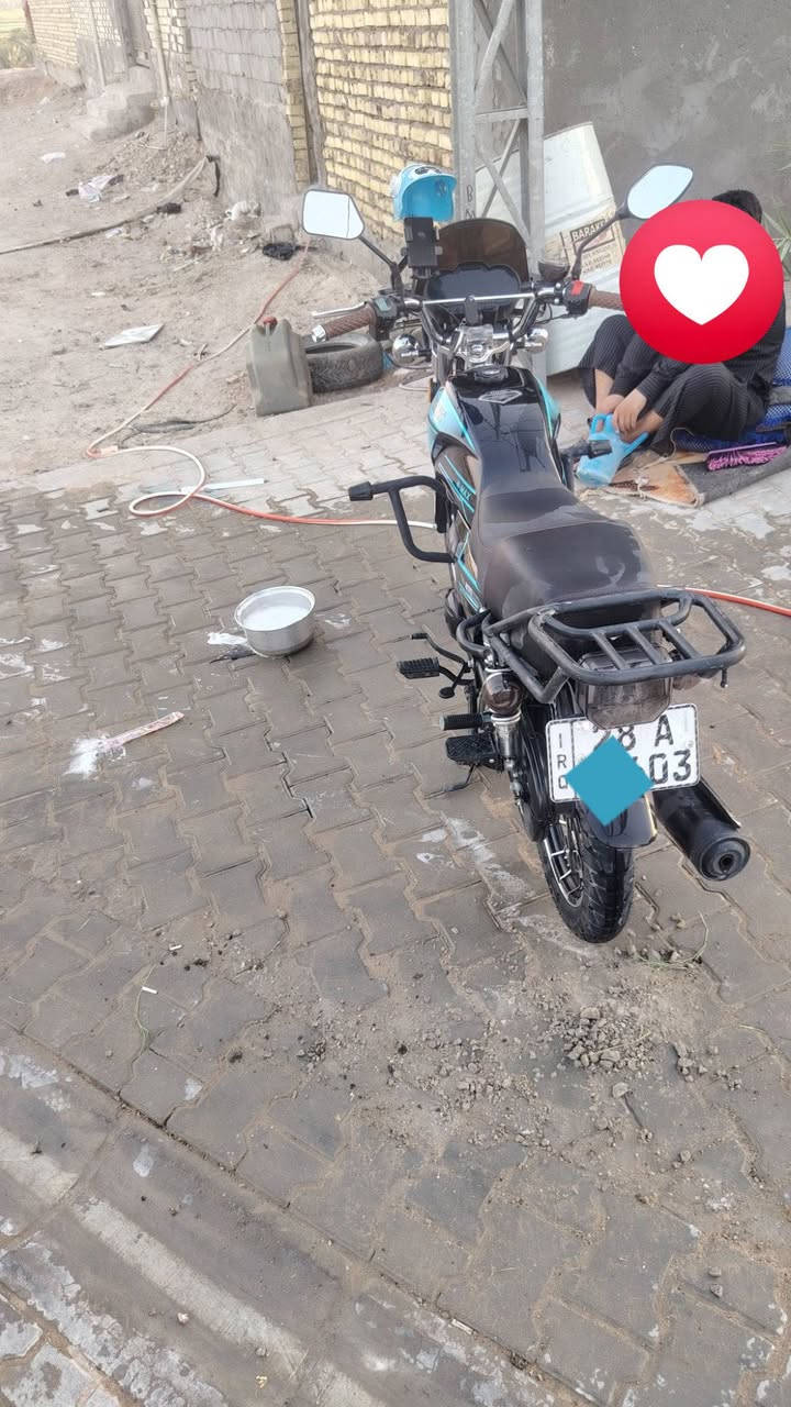 دراجه البيع سونك N  MAX 2025 طالعه 2026  حجم المحرك 200  c مكفوله 
 ضاقطه وزنجيل رقم نكليزي  السعر 1925/ وبيه مجال مكان نجف الرضويه يم القايش ***********
