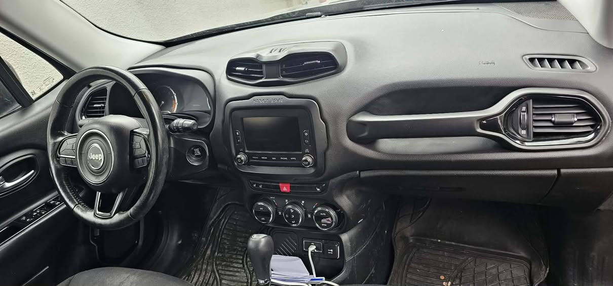 Jeep renegade 2017
سەیارەیەکی خاوێن و جوانە 
گێر ومەکینە بەشەرت 
کارەبایی کامل بەشەرت
تەقەو ڕەقەی بە شەرت چرکەو 200 دۆلار ببڕە 
سەنەوی تا مانگی 11 ی 2029 تازەیە 
تەنها بۆنیدی گۆڕاوە بە بیلاد هەمان ڕەنگ و کۆدی خۆی 
بێ بۆیاخ و بێ سارد 
کوشن و سوکان هیتەرە 
 بۆ مەسرەف مەگەڕێ 

تێبینی:- مەکینەی کراوەتەوە بۆ کاسکێت باقی دار و بەردی بە شەرت 

***********
 شوێن:- کۆیە رانية, السليمانية
