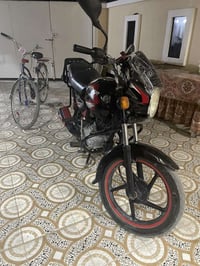 دراجه للبيع موديل 2023مرقمه وكامله بس مشاد الواح دراجه مكفوله من كلشي ...